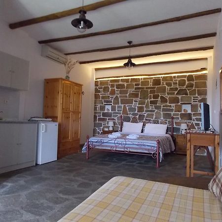 Appartement Helios Land à Neos Marmaras Extérieur photo