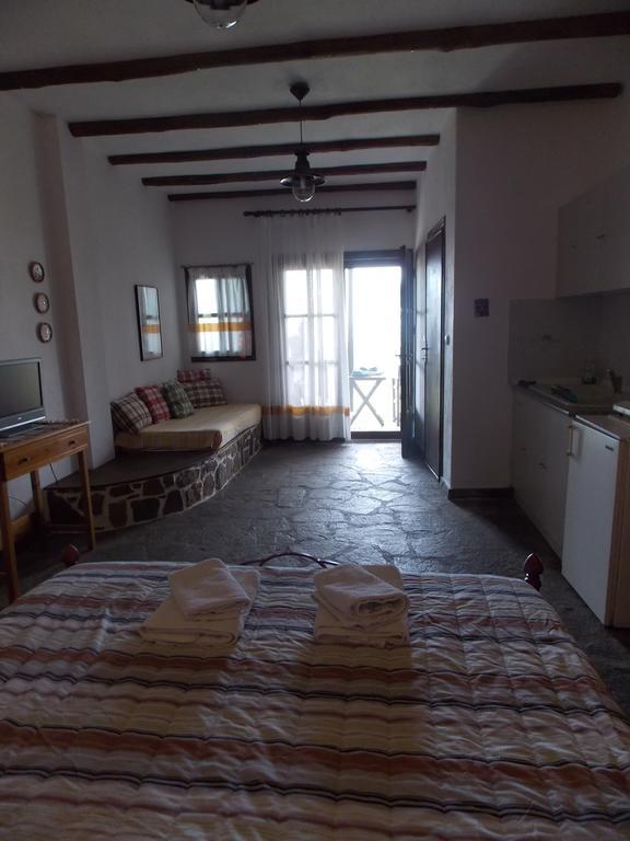 Appartement Helios Land à Neos Marmaras Extérieur photo